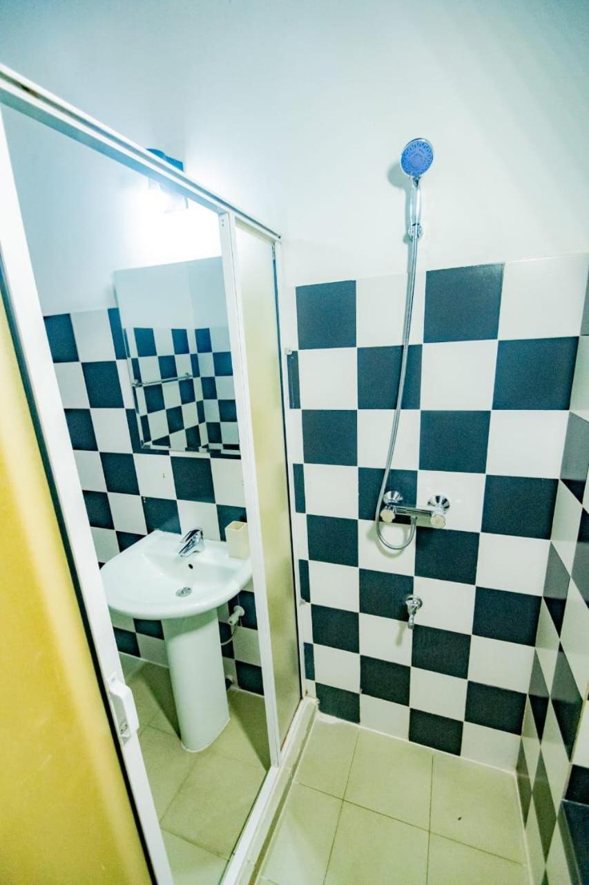 Hotel One Sixty Dehiwala-Mount Lavinia Ngoại thất bức ảnh