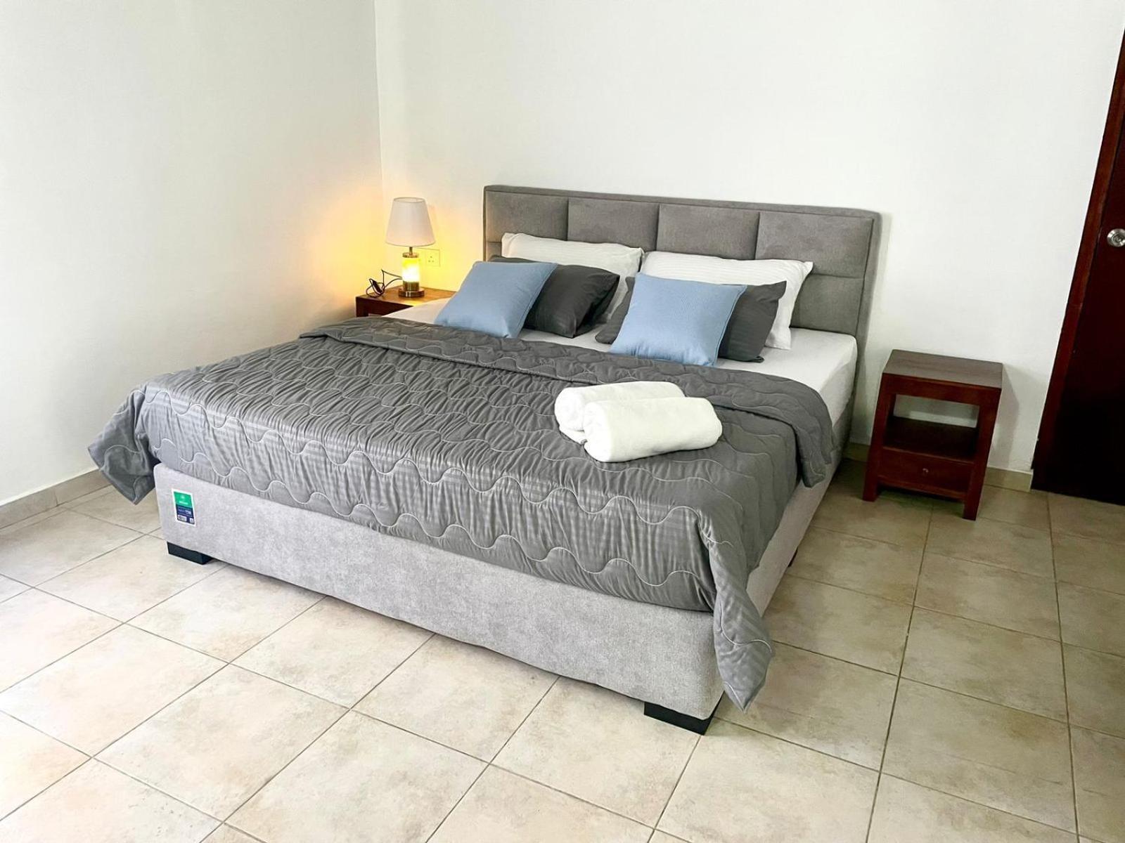 Hotel One Sixty Dehiwala-Mount Lavinia Ngoại thất bức ảnh